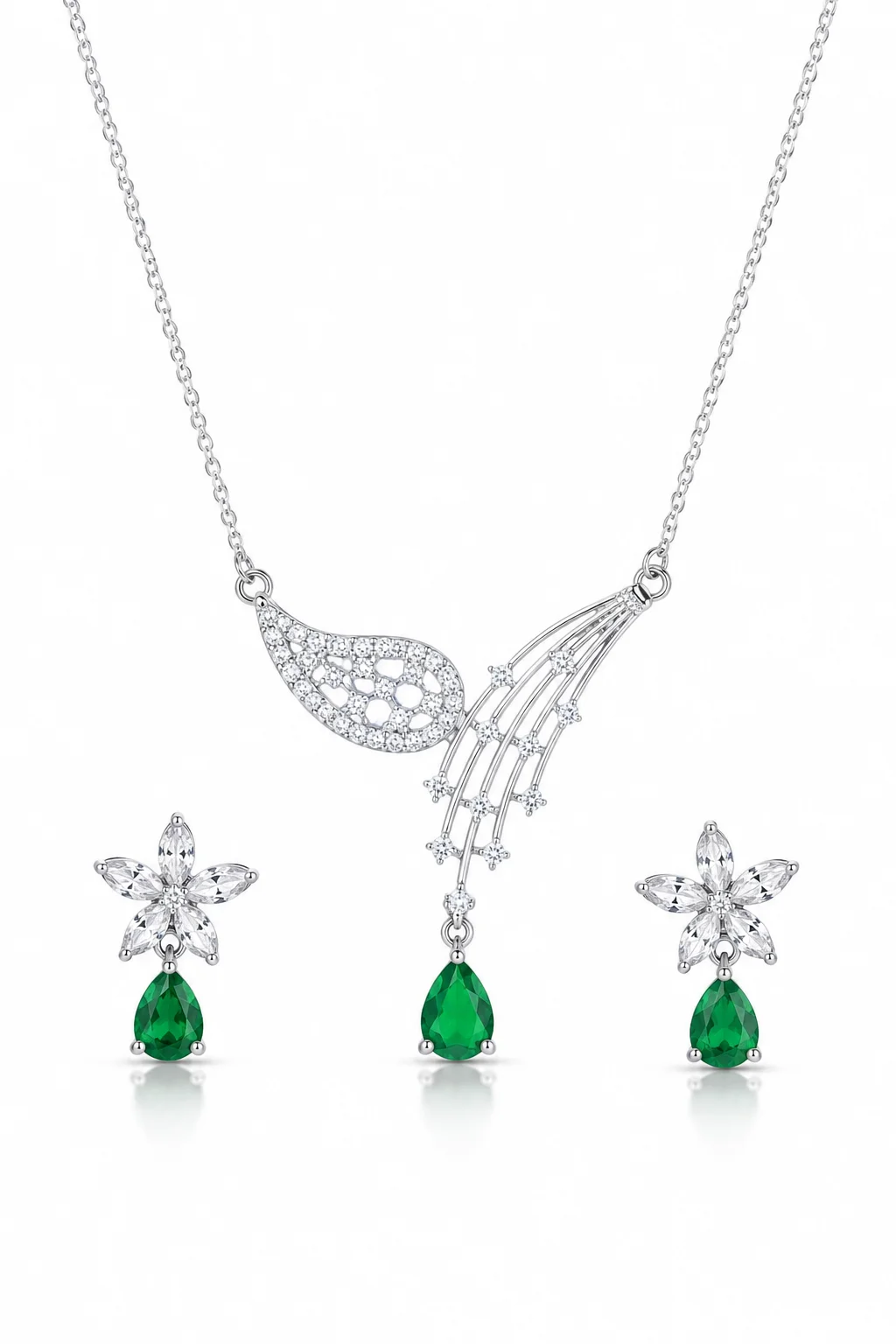 Elegant Silver Crystal Jewelry Set with Emerald Green Stone