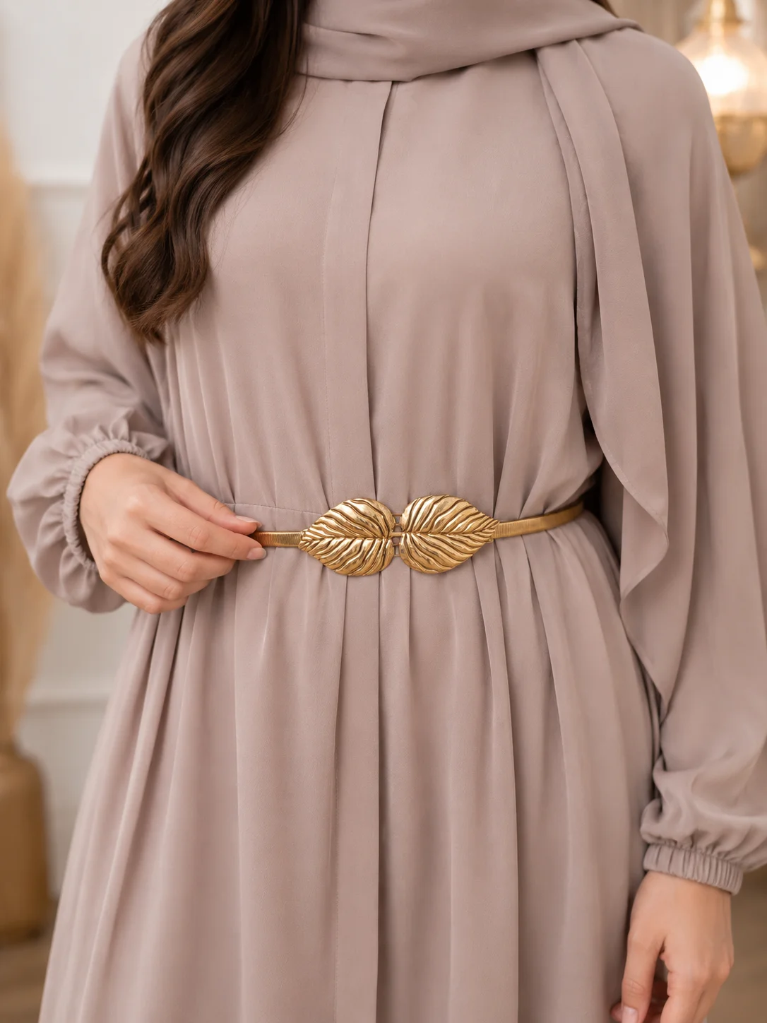 Elegant Gold Leaf Waist Belt for Women – Luxury Abaya & Maxi Dress Belt