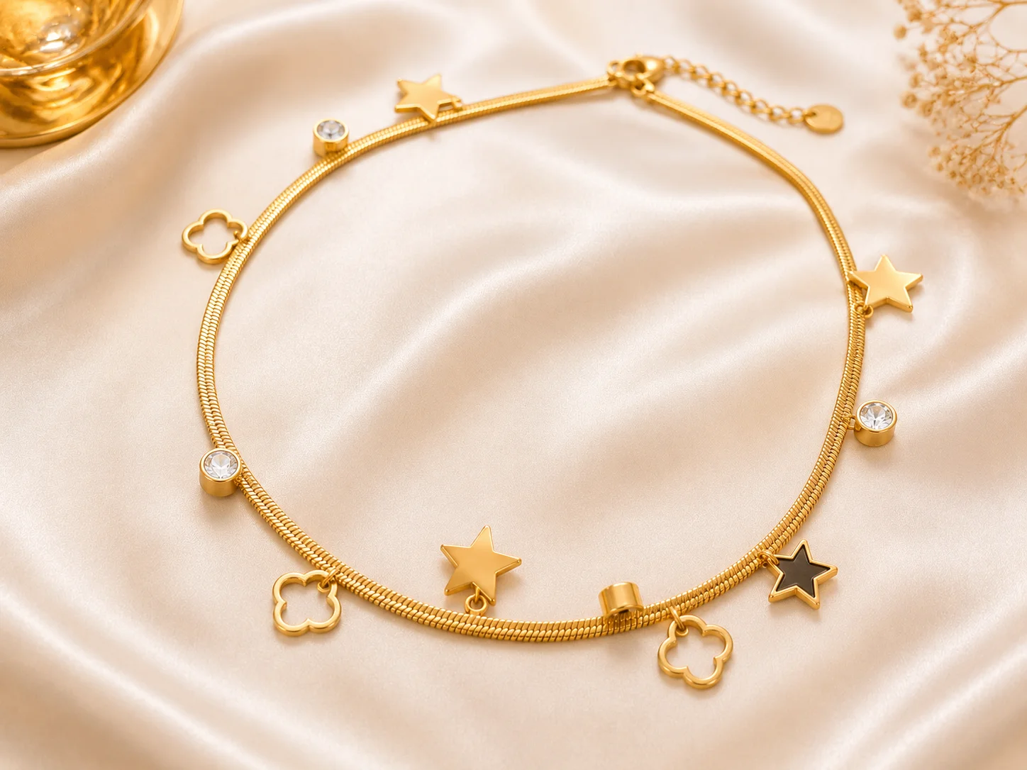 Ladies Fancy Golden Locket Chain – Stylish Charm Necklace