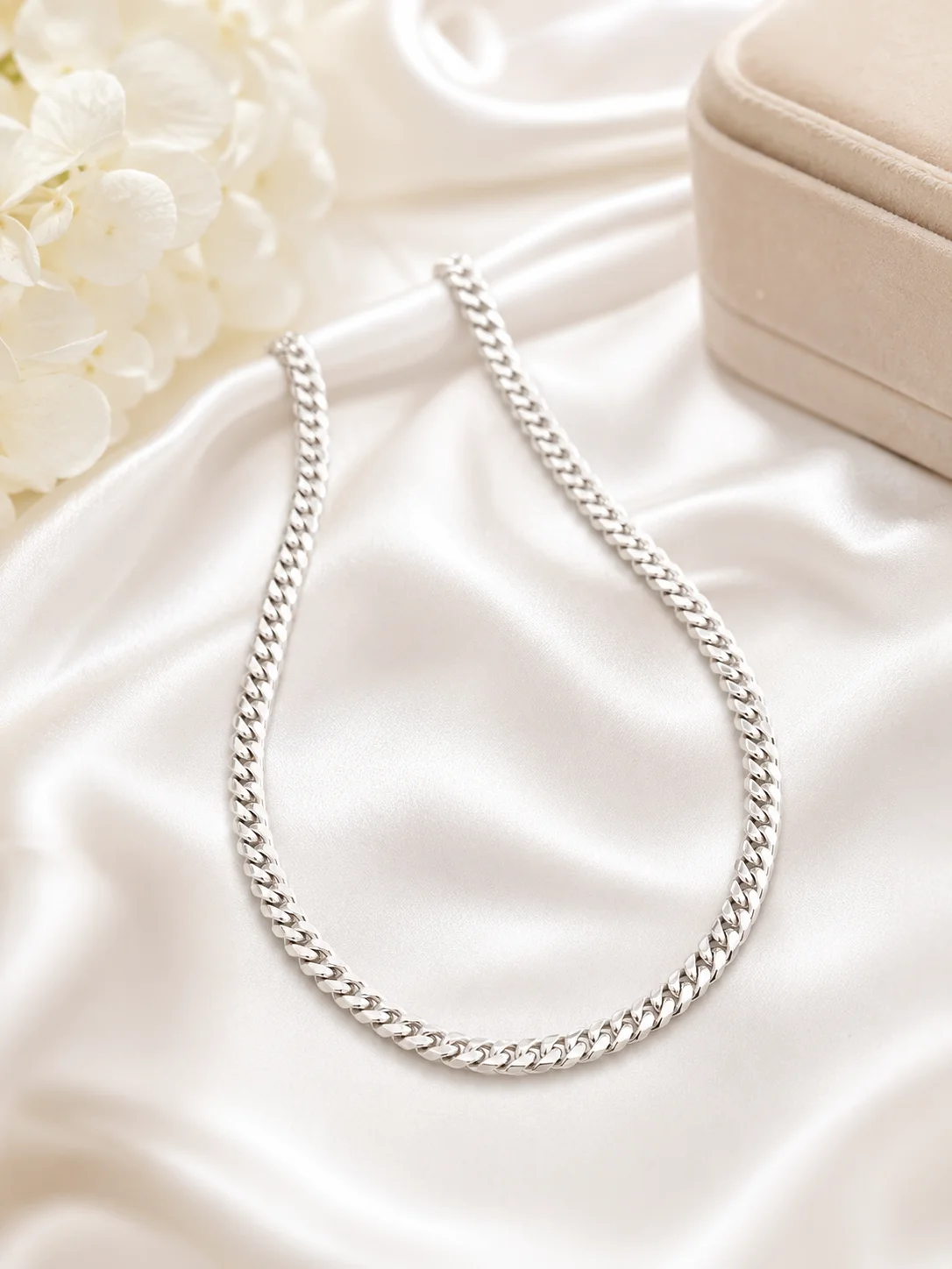 Gents Medium Long Silver Chain for Boys