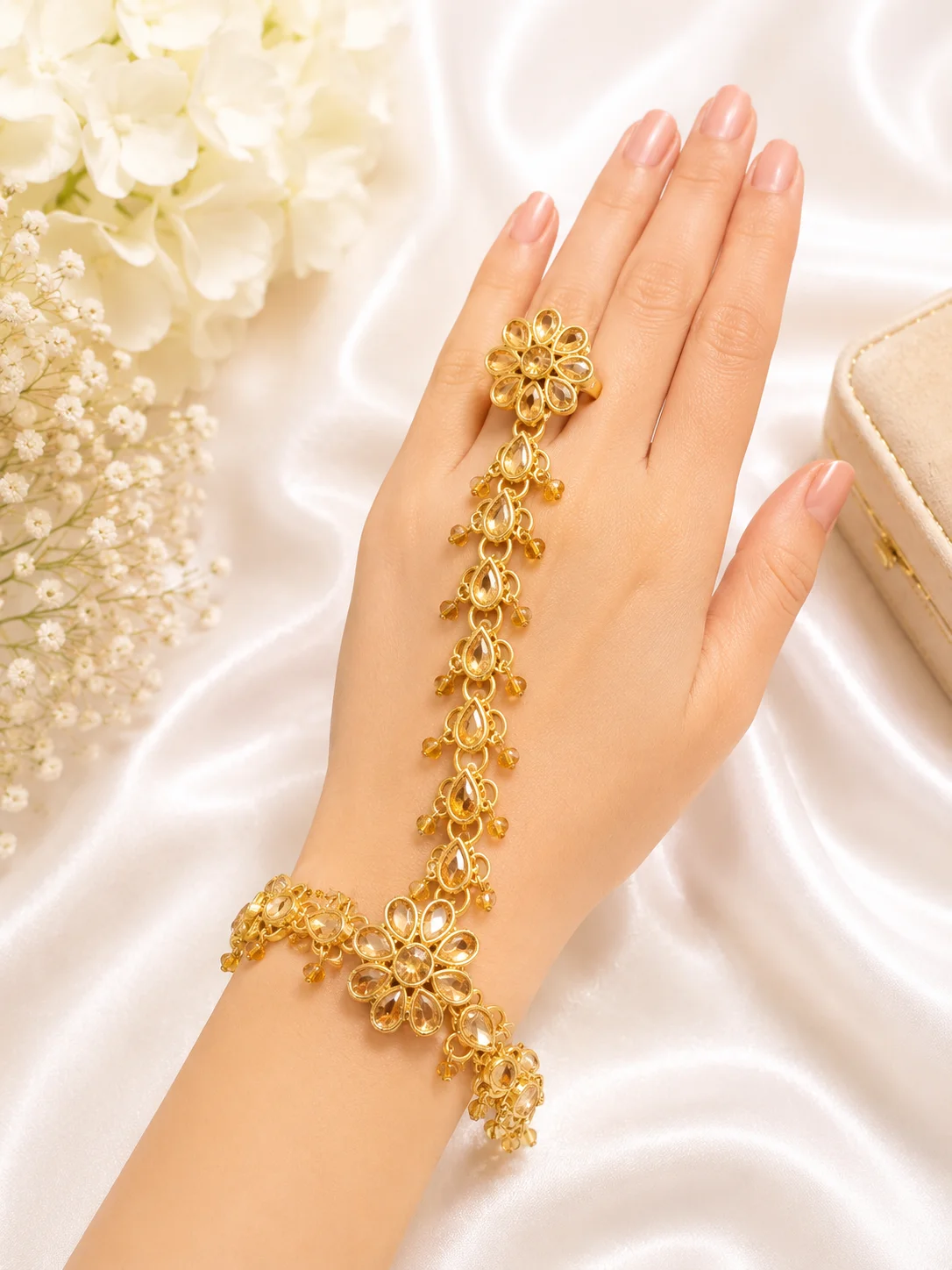 Floral Kundan Hath Phool