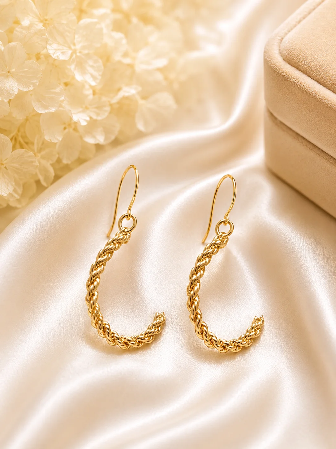 Elegant Golden Twisted Chain Hoop Earrings