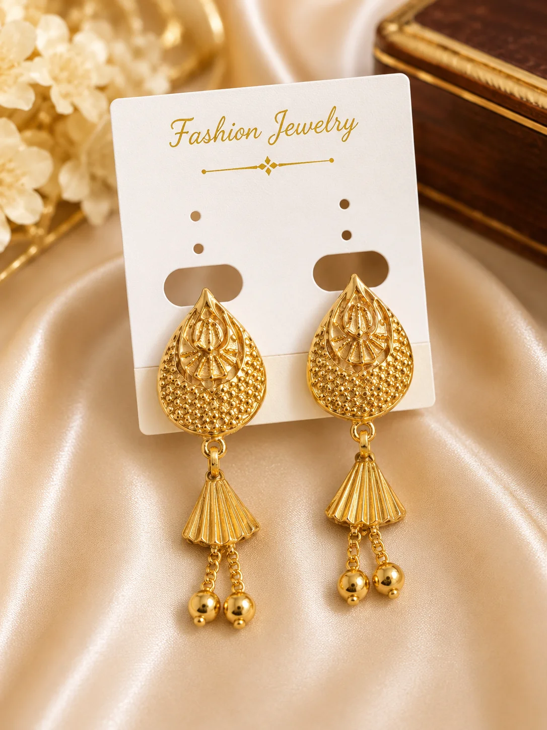 Elegant Golden Teardrop Tassel Drop Earring