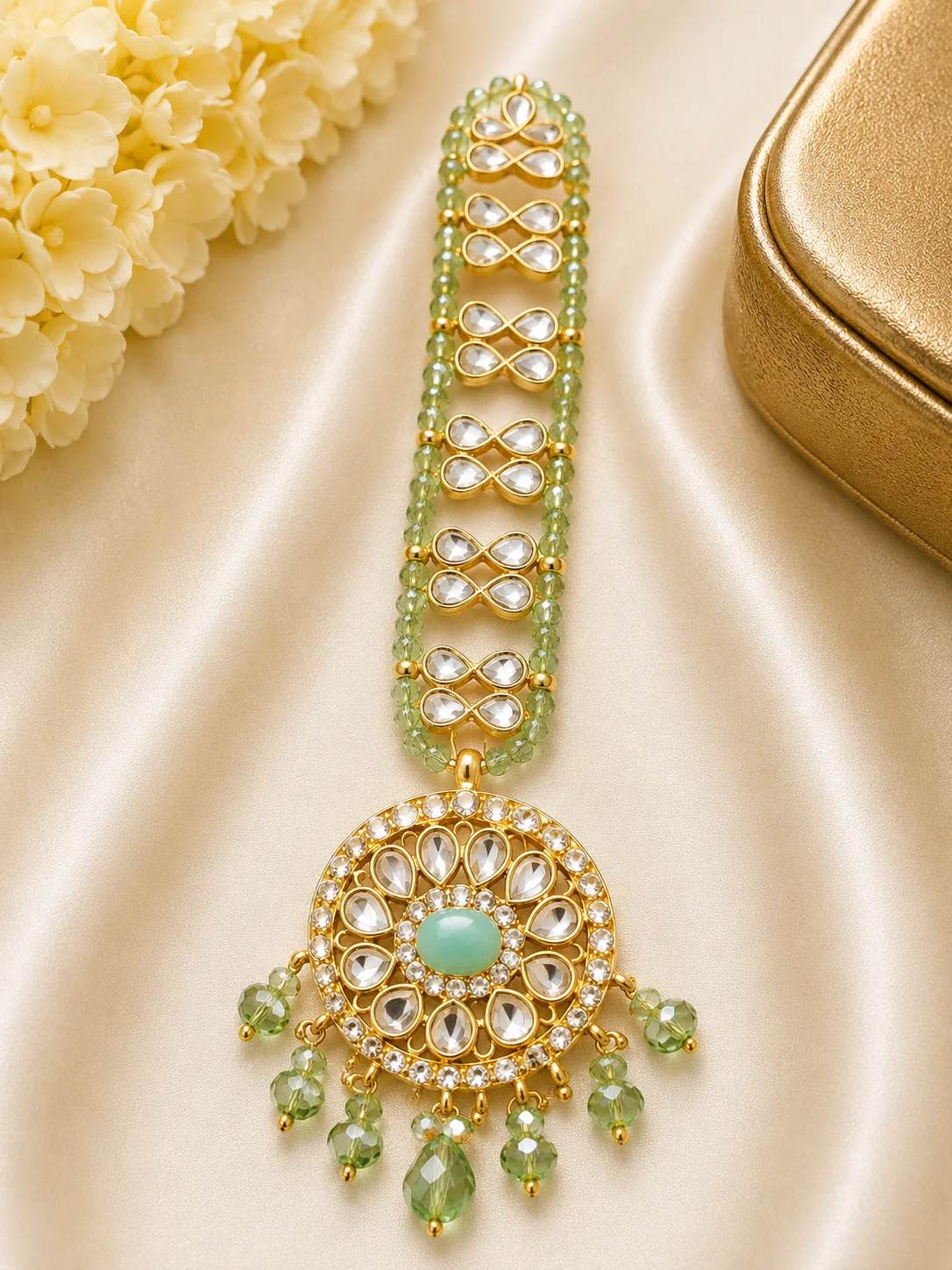 Luxury Kundan Beaded BINDIA (Red & Mint Green)