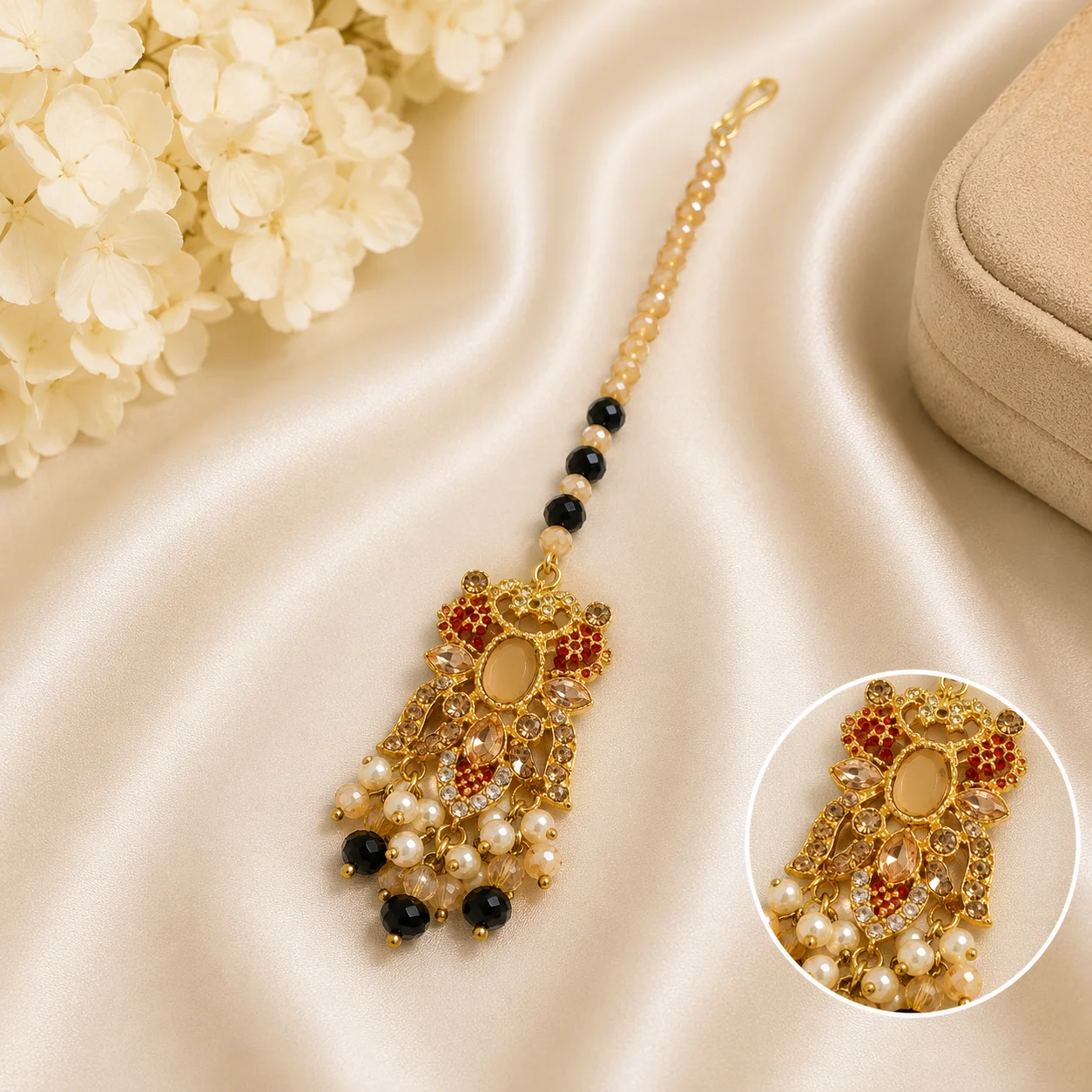 Elegant Gold Floral Maang Tikka