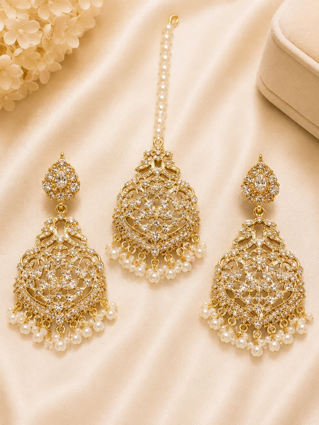 Luxury Golden Turkish 3-Piece Earrings & Tikka Set