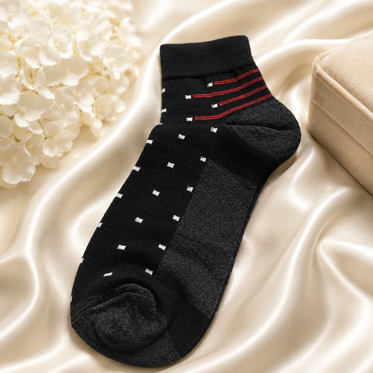 Men's Premium Casual Ankle Socks – Stylish Dot & Stripe Design | Comfortable Everyday Wear