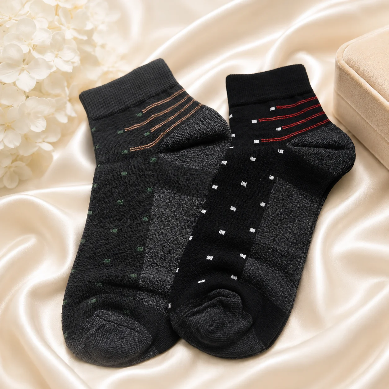Men's Premium Casual Ankle Socks – Stylish Dot & Stripe Design | Comfortable Everyday Wear