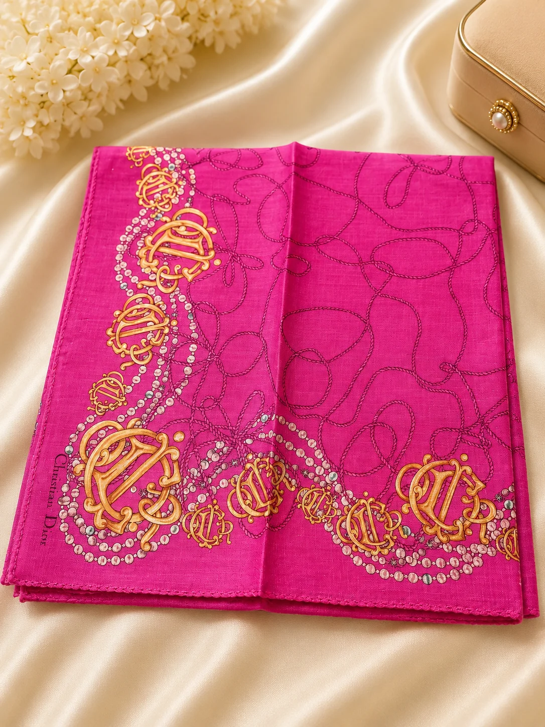 Ladies Cotton Handkerchief – Luxury Pink Chain Print