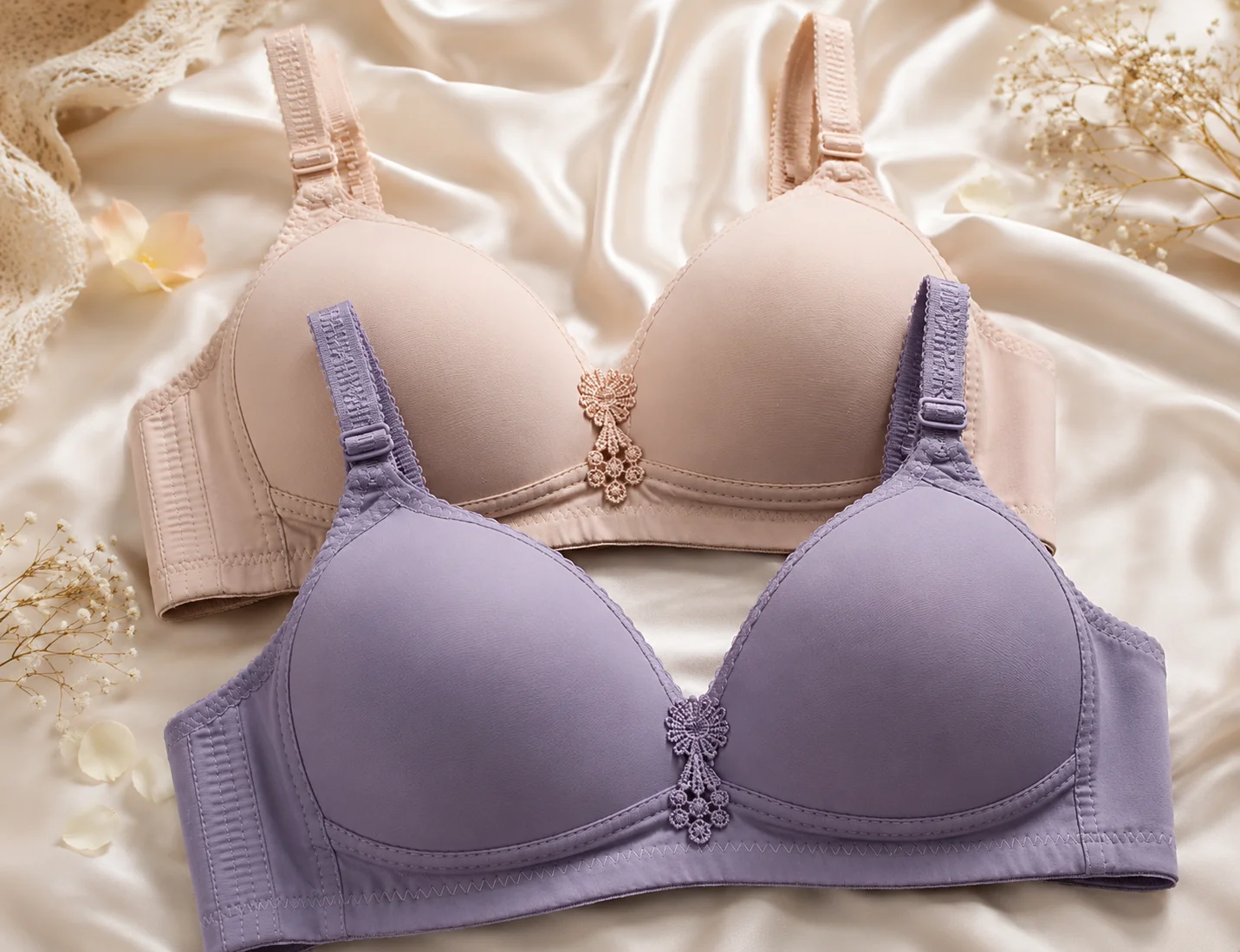 Elegant Seamless Padded Bra – Soft Comfort Everyday Wear